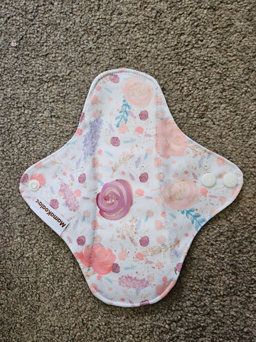 Mama Pad - Mama Koala- Dainty Florals